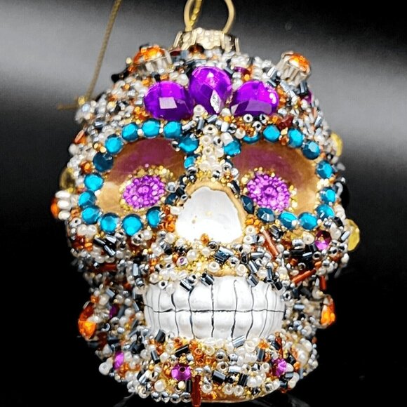 Sugar Skull Ornament Pier 1 Rhinestone Beaded Sequins Retired Halloween Gold v1 - Picture 9 of 10